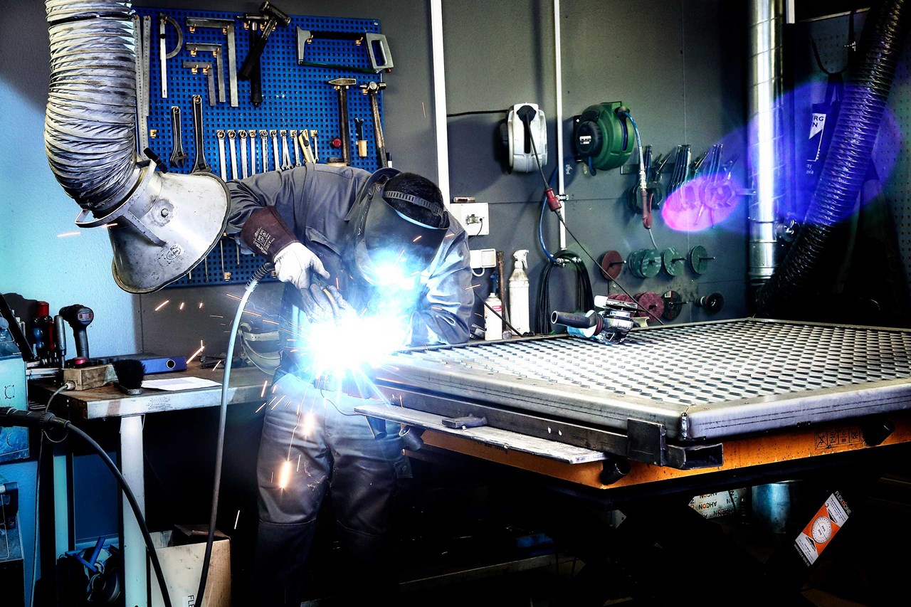 AHCON Smedeværksted