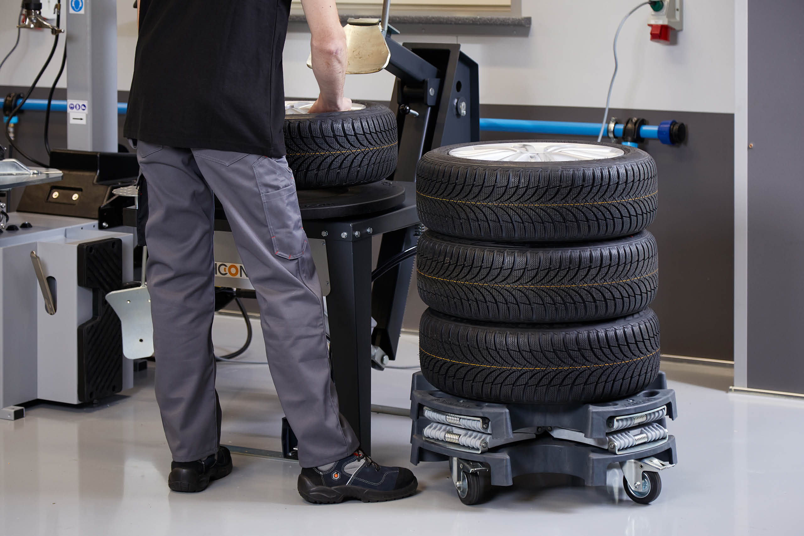 Wheel Trolley Easy Lift