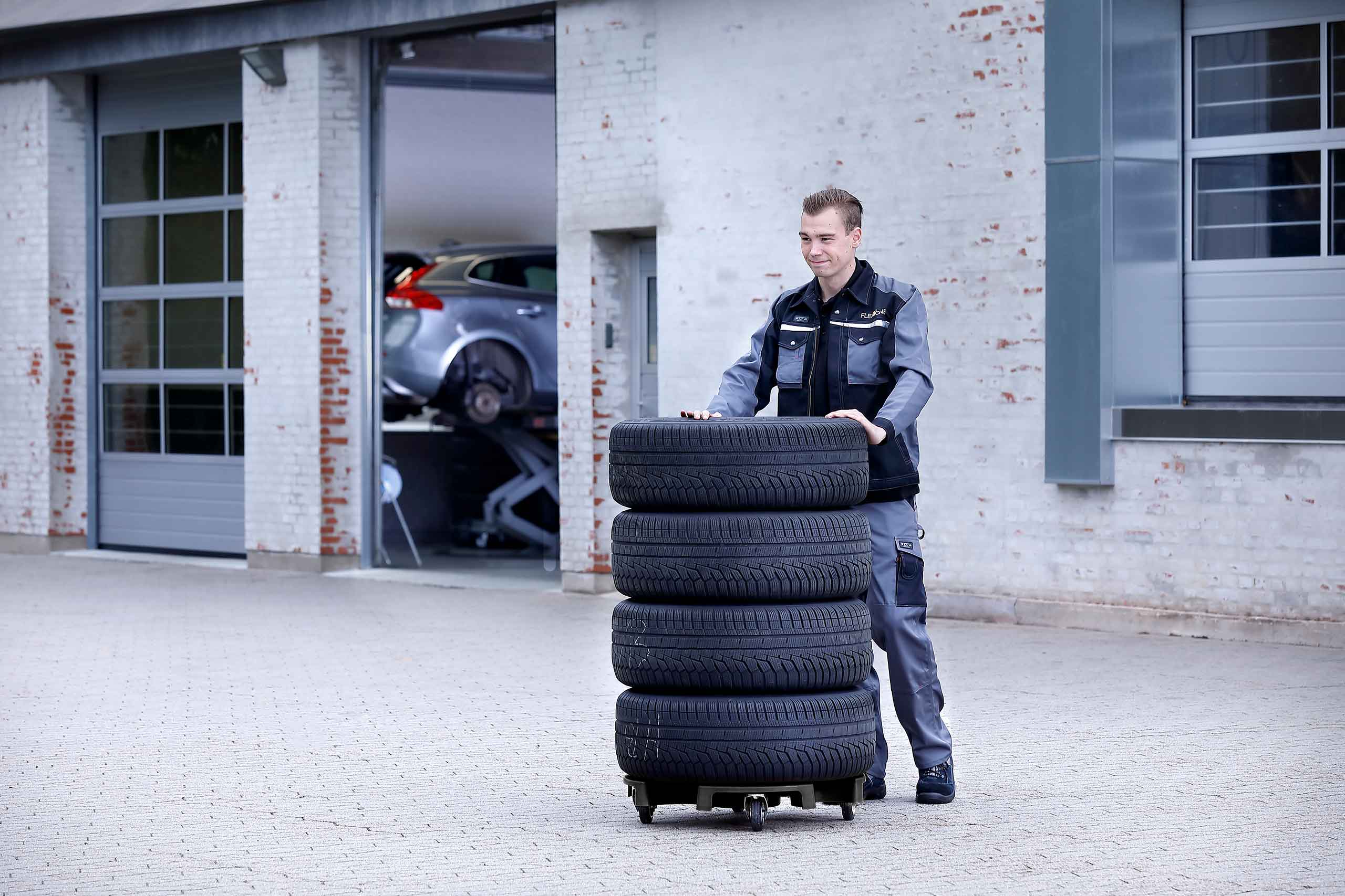 Wheel Trolley Recycled Off Road